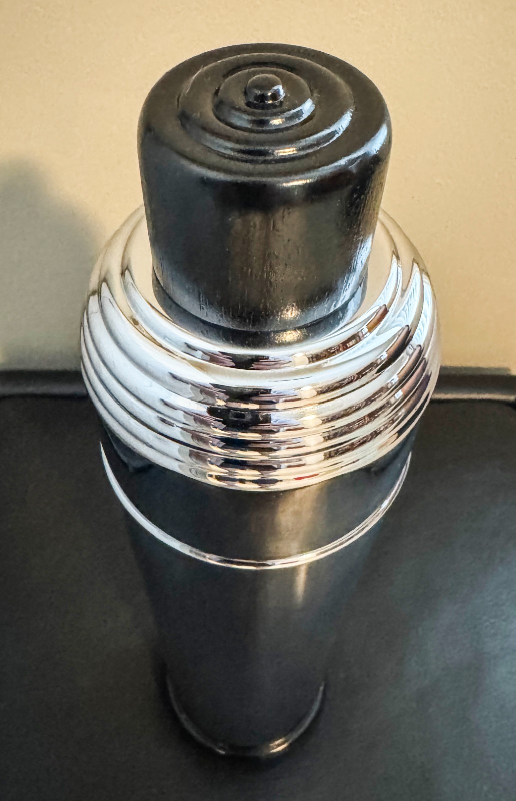 EXCEPTIONAL MINT ART DECO CHROME SKYSCRAPER COCKTAIL SHAKER BY EVERCRAFT C 1936