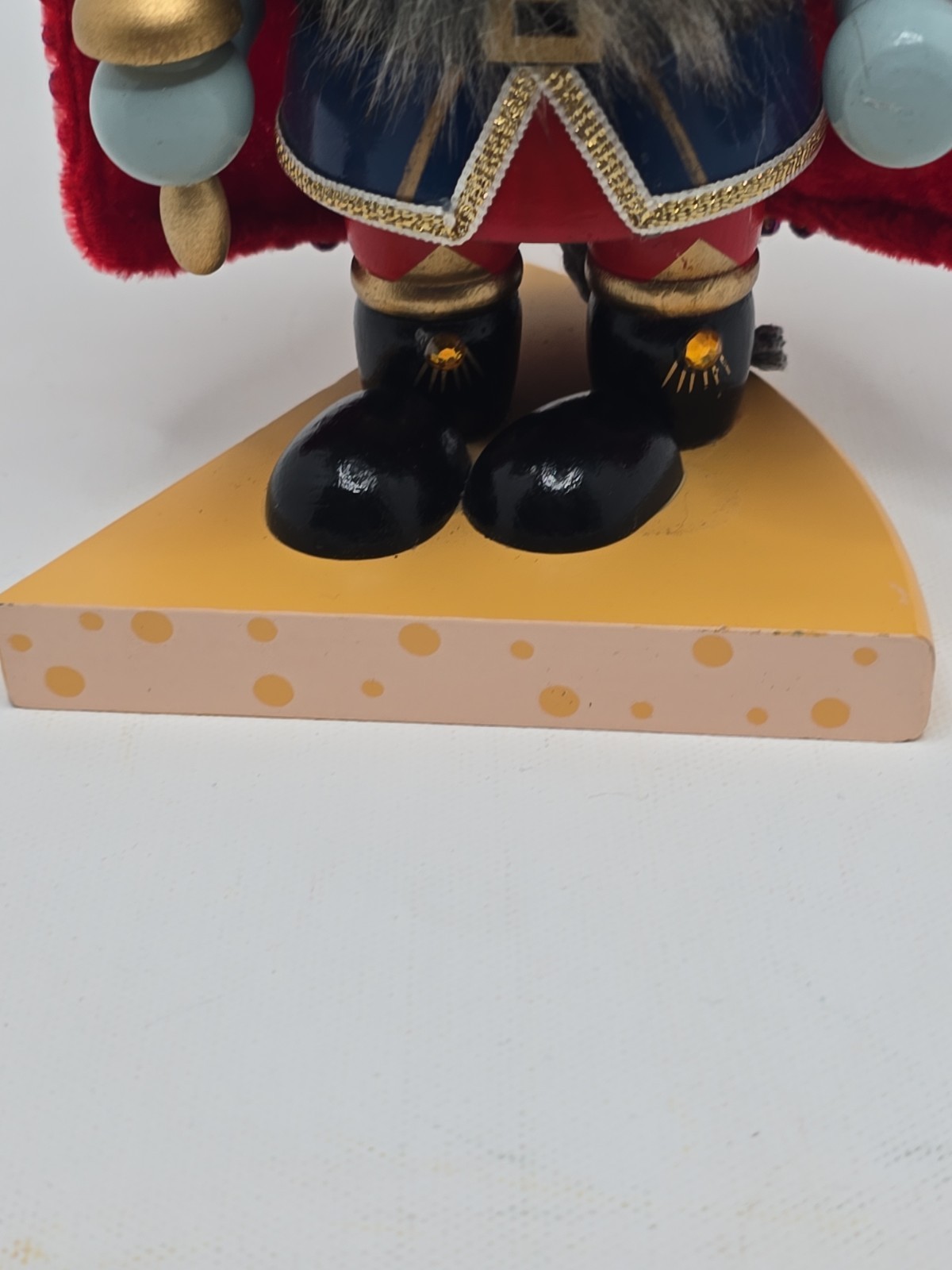 Mouse King Nutcracker Stocky Wooden Christmas Decor 7.5″ Tall Excellent Co
