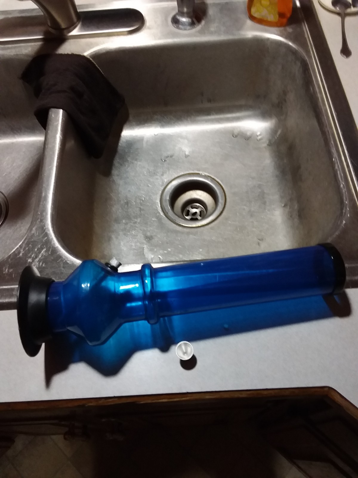Clear Blue PVC bong Alluminum Screw Off Bowl With Stem Black Cylicone Mouth top!