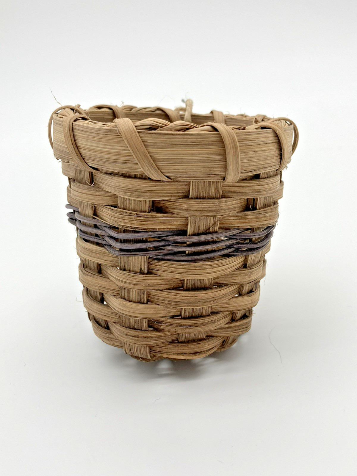 Amish Handmade Woven Mini Basket Ornament 4″ Tall Hanging Storage Rustic Decor