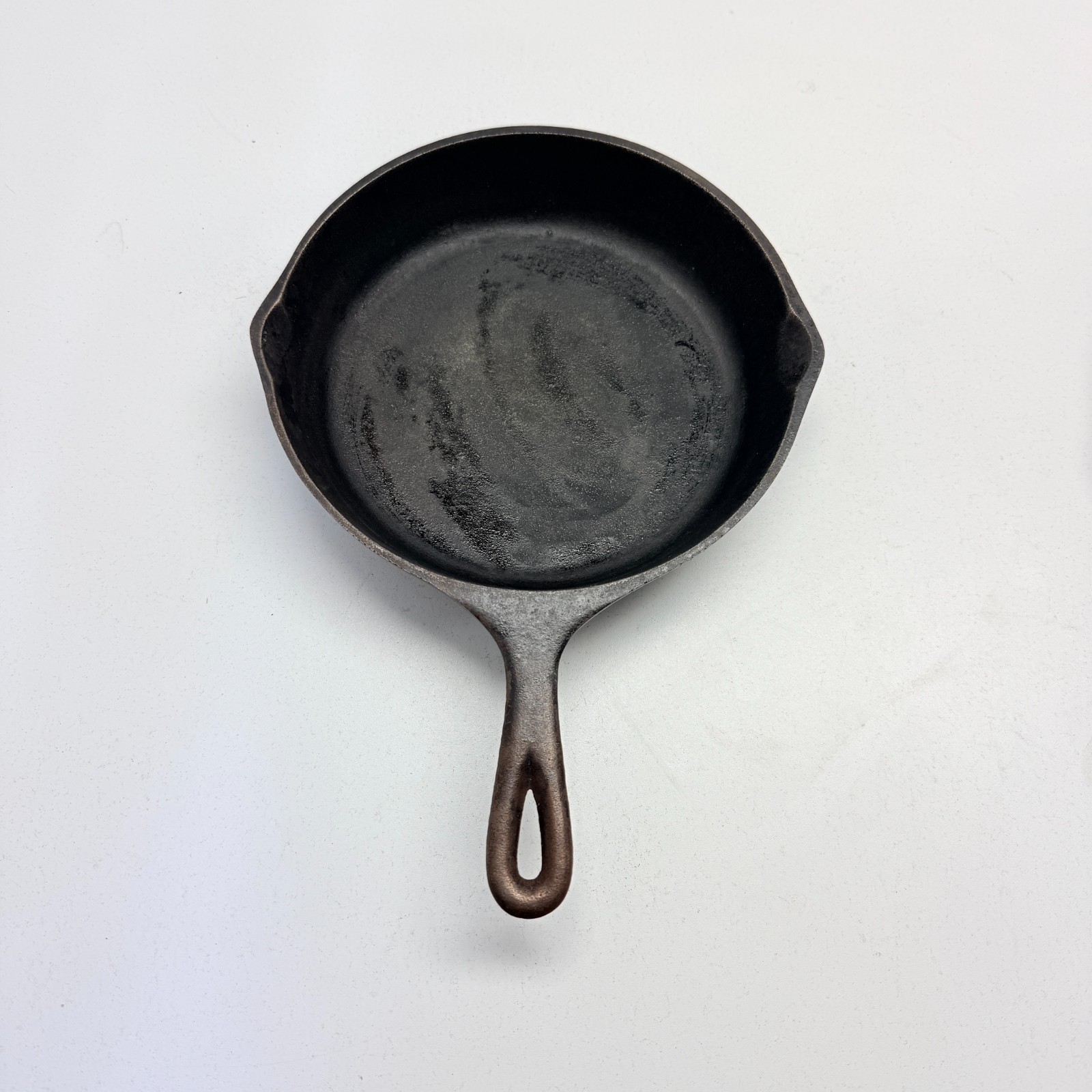 Vintage Cast Iron Skillet Set of 2