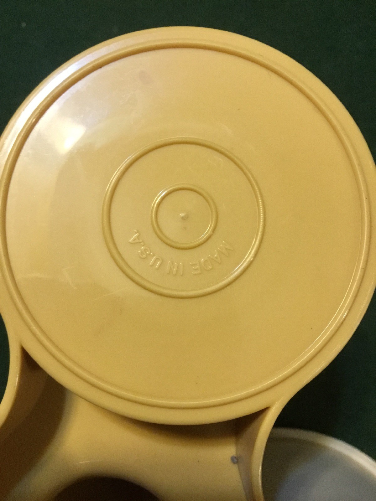 Tupperware – Vintage Serv ‘N Store Condiment Caddy Trio Set Harvest For Parts