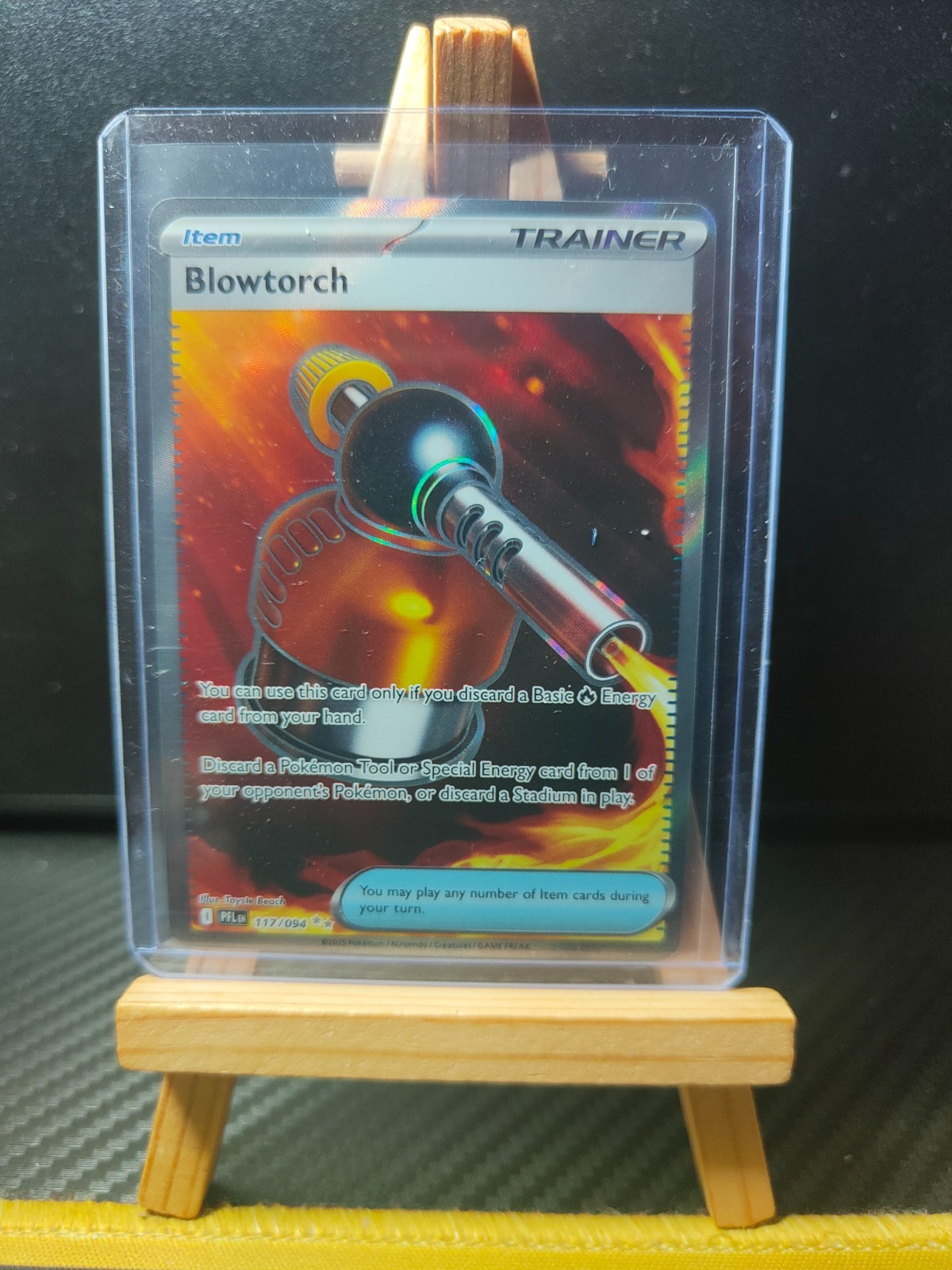 Blowtorch 117/094 Full Art Holo Scarlet & Violet: Phantasmal Flames Holo Pokémon