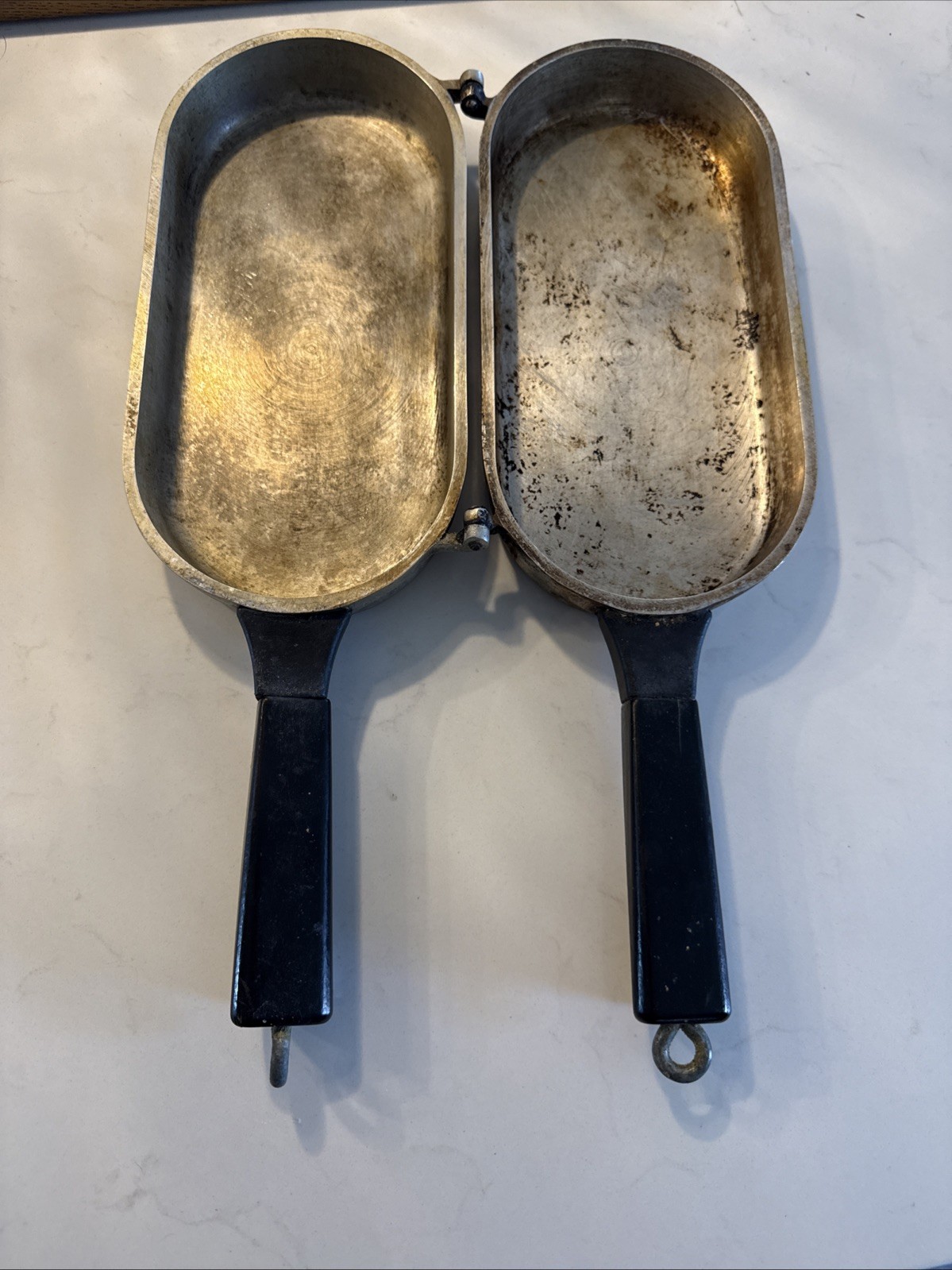 Miracle Maid Cookware Hinged Folding Aluminum Omelet Fish double Fry Pan Vintage