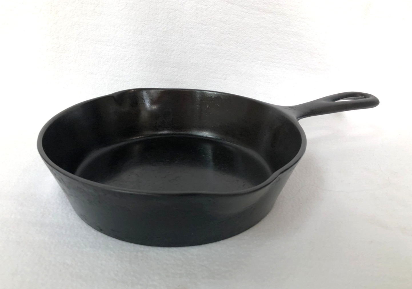 Vtg WAGNER WARE Cast Iron SKILLET #4 Fry Pan 1054 w/HEAT RING~7″ SIDNEY -O- Rare