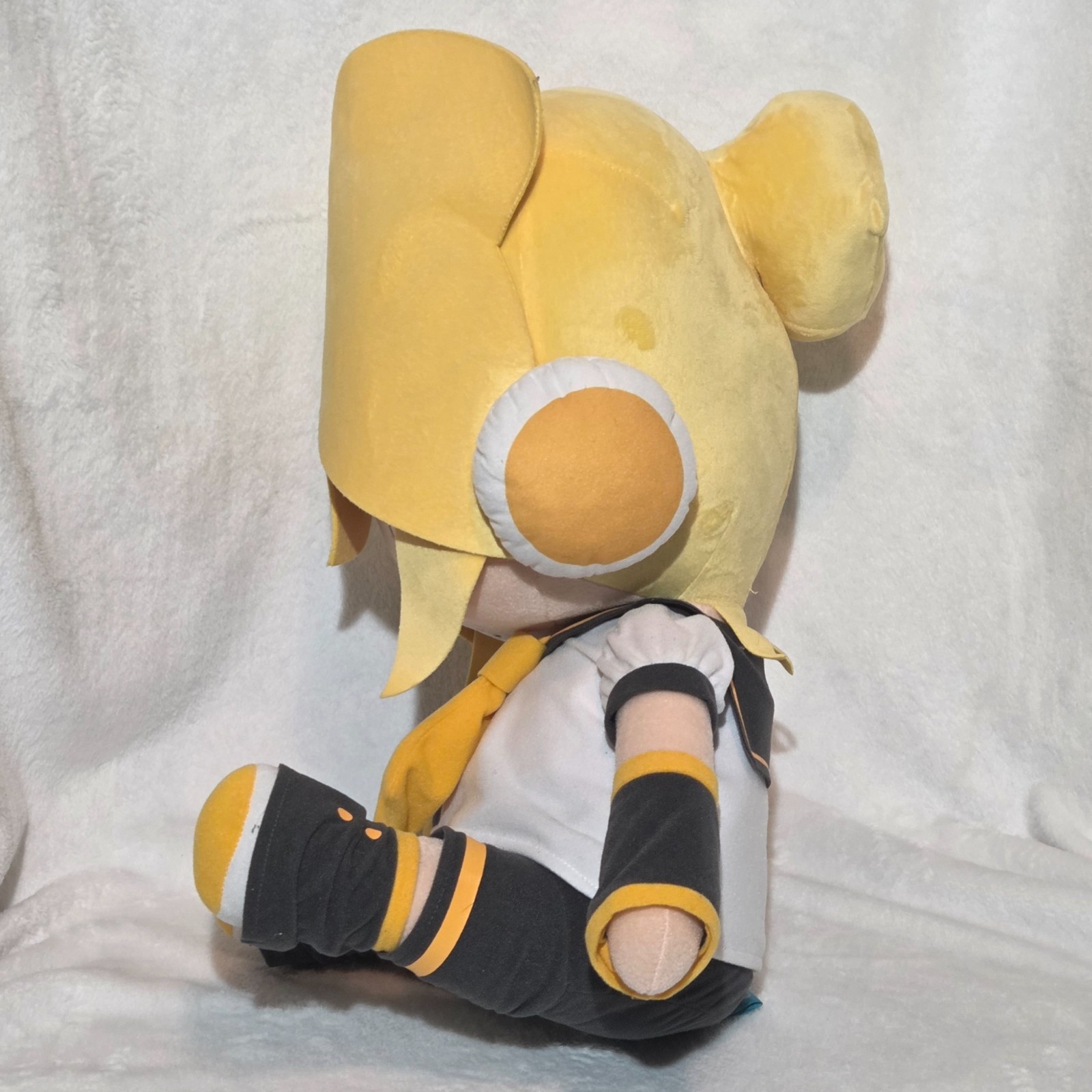 Sega Vocaloid Kagamine Len 19in (48cm) Tall Fuwapuchi Large Jumbo Plush Doll