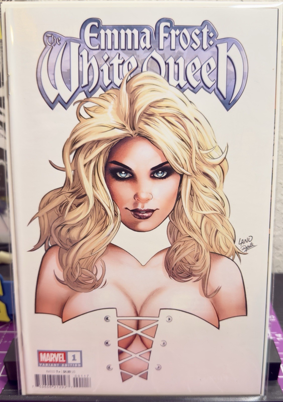 Emma Frost the White Queen #1 Marvel | 1:25 Variant Greg Land Negative Space