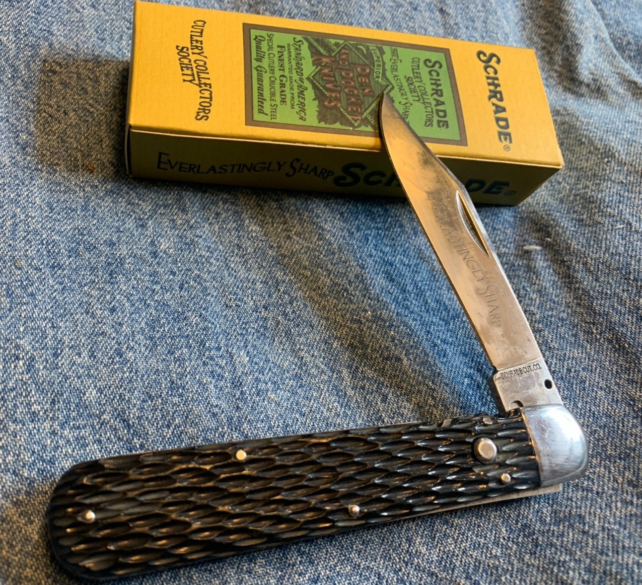 Schrade Walden Collectors Society Button Lock Knife Black New In Box SCCS2008