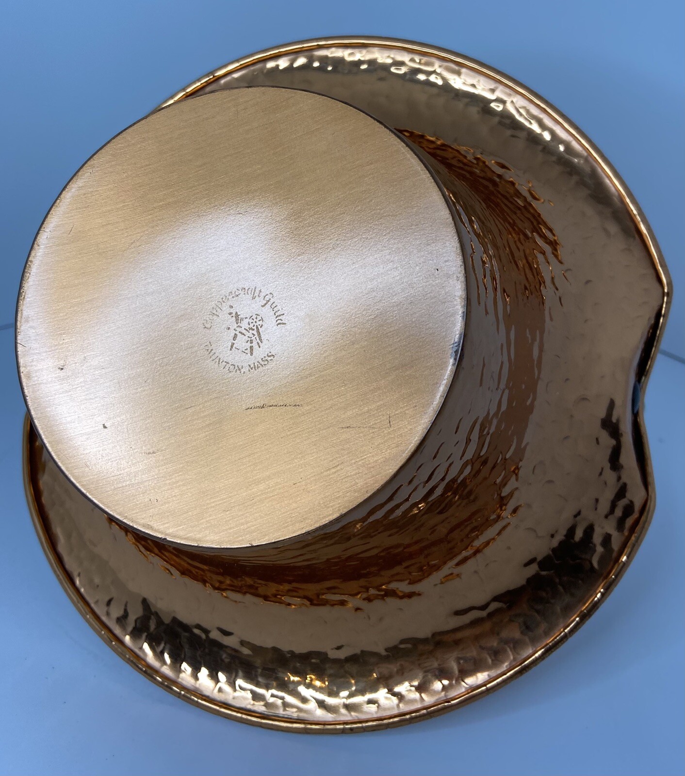 Coppercraft Guild Hammered Copper Basket Bowl Brass Handle