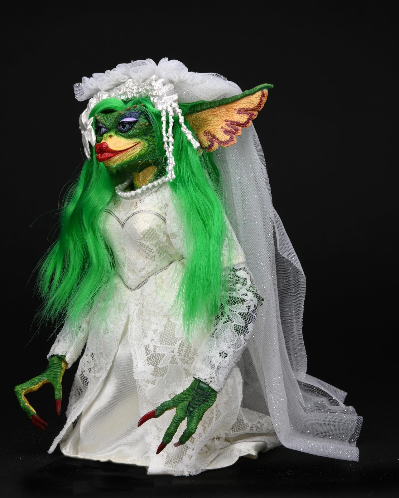 NECA Gremlins 2 Ultimate 7″ Scale Greta in Wedding Dress Action Figure