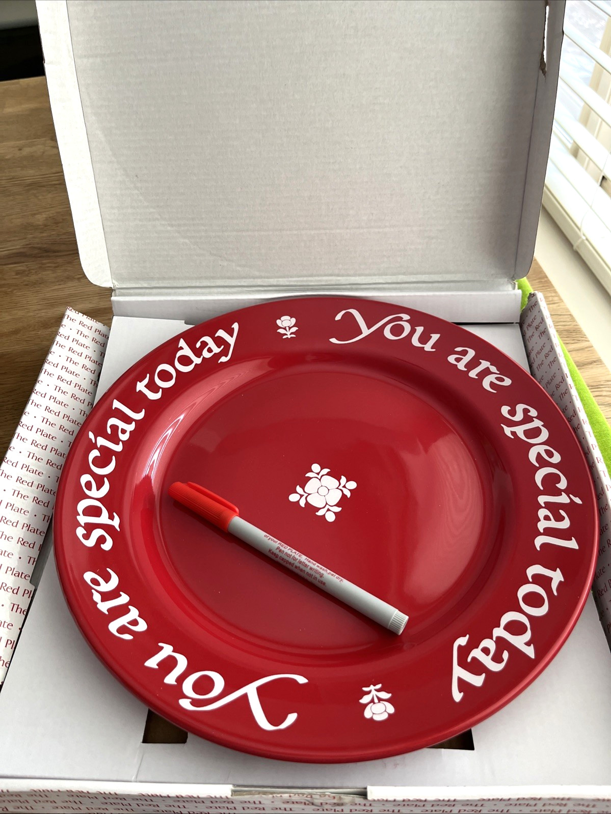 Waechtersbach You Are Special Today Dinner Plate Red w/Orig. Box & Pen