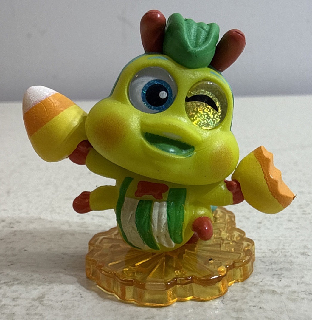 Disney Doorables Ticket to Fun HEIMLICH Mini Figure Set