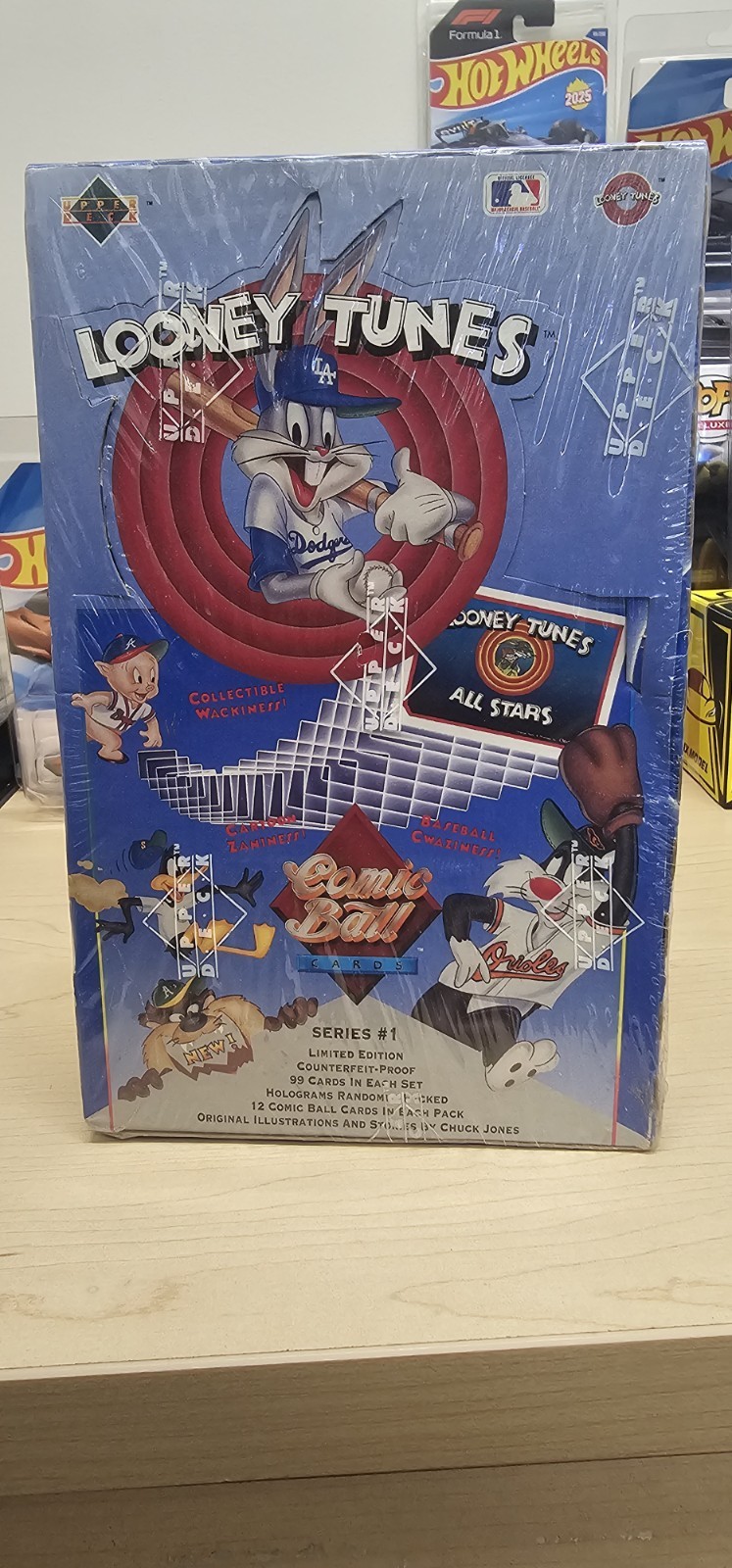 Upper Deck Looney Tunes Series #1 Comic Ball Collector Cards New Factory Sealed