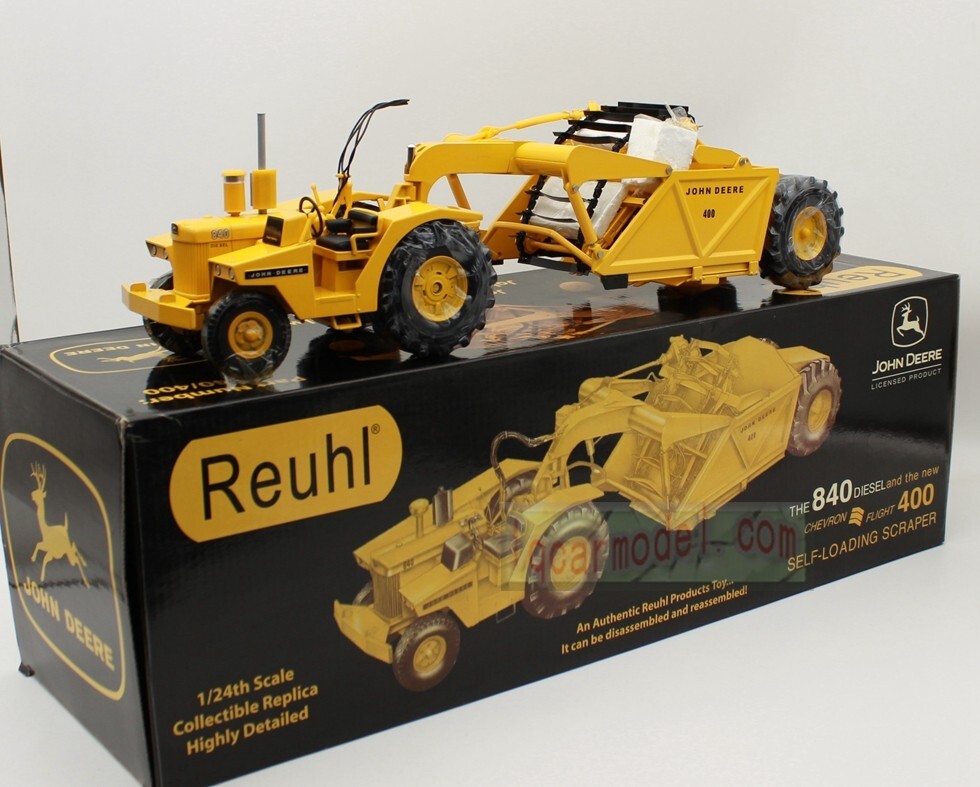 1/24 john deere 840 diesel 400 Elevating Scraper Diecast By Reuhl / flaw