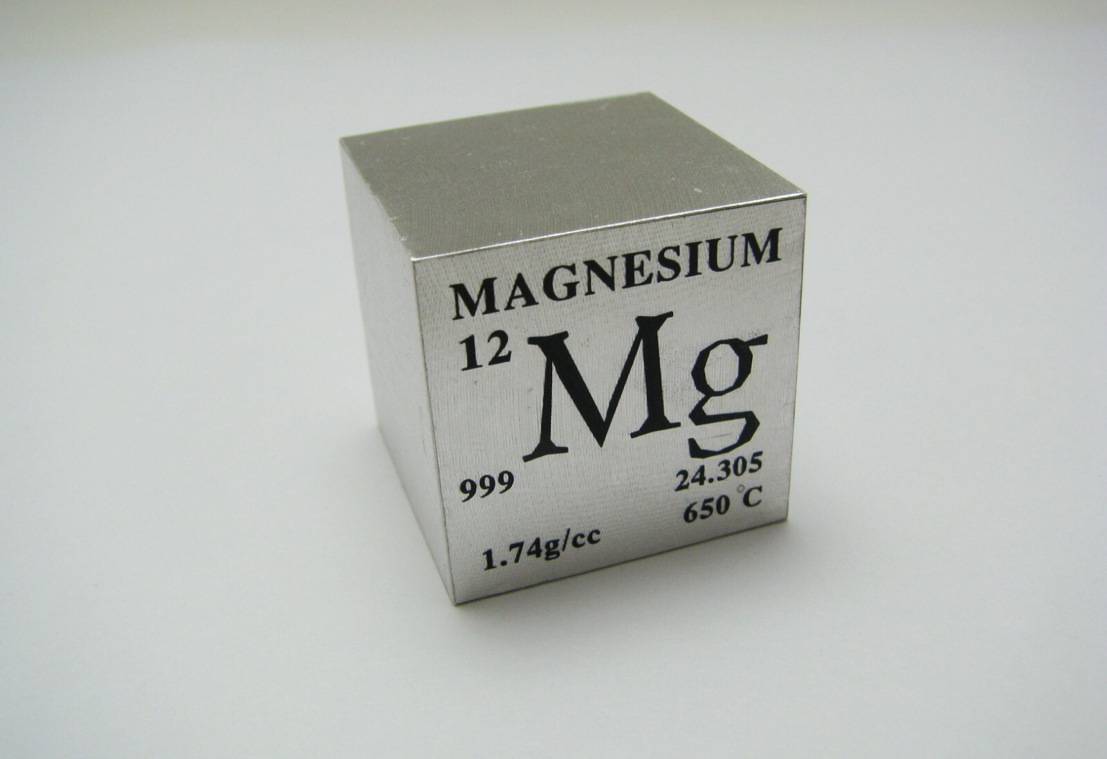 1 inch 25.4 mm Pure Magnesium metal element cube 99.9% pure 28 grams – coated !