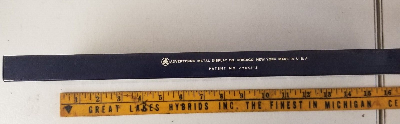 Vtg Ohio Battery Cable Display, never used, includes hooks and screws nice cond