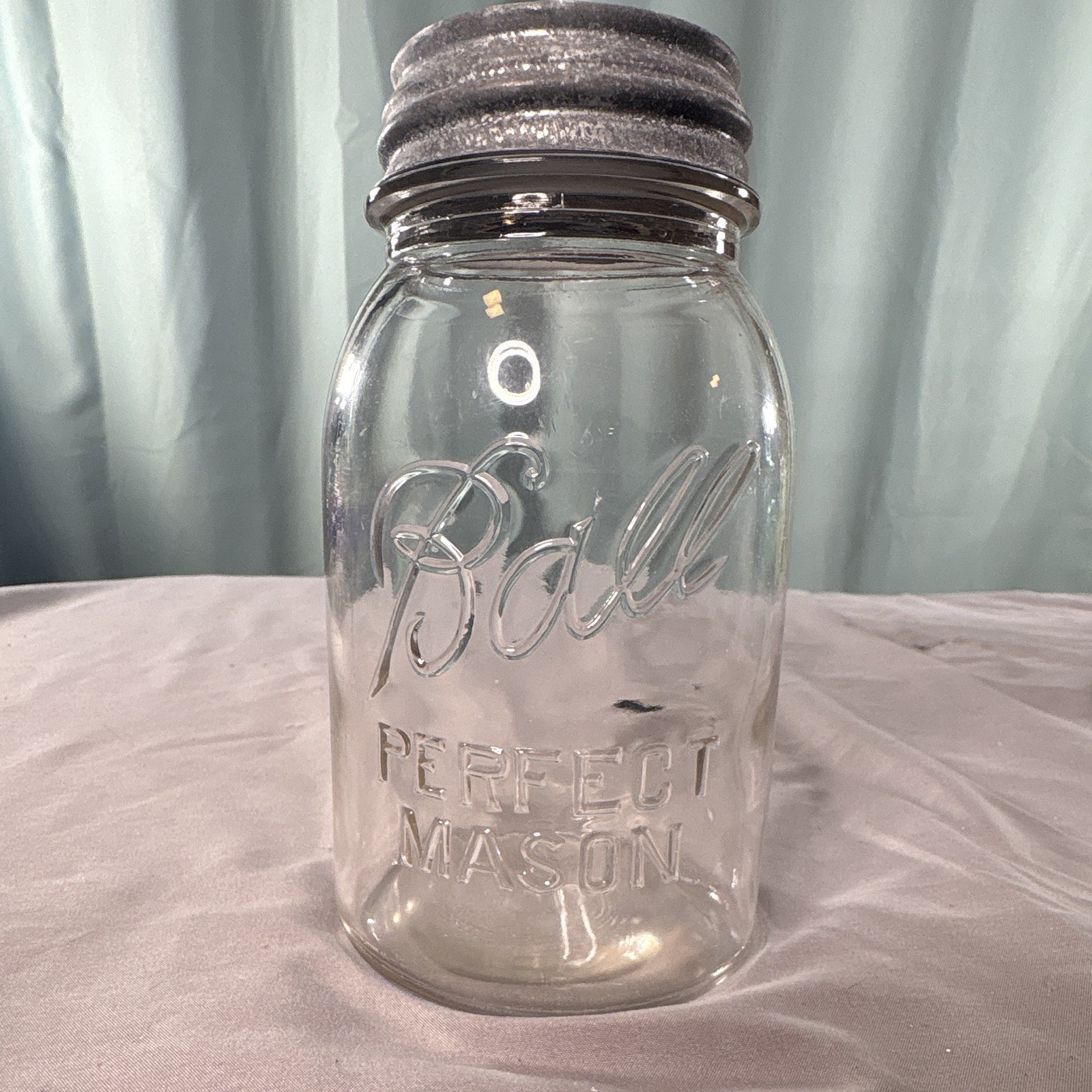 Ball Perfect Mason Clear Glass Quart Jar, Screw-On Metal Lid