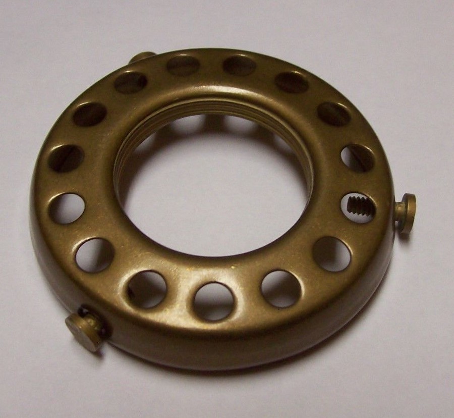 2 1/4″ FITTER ANTIQUE BRASS SCREW-ON UNO TYPE SHADE HOLDER LAMP PART 10786AJB