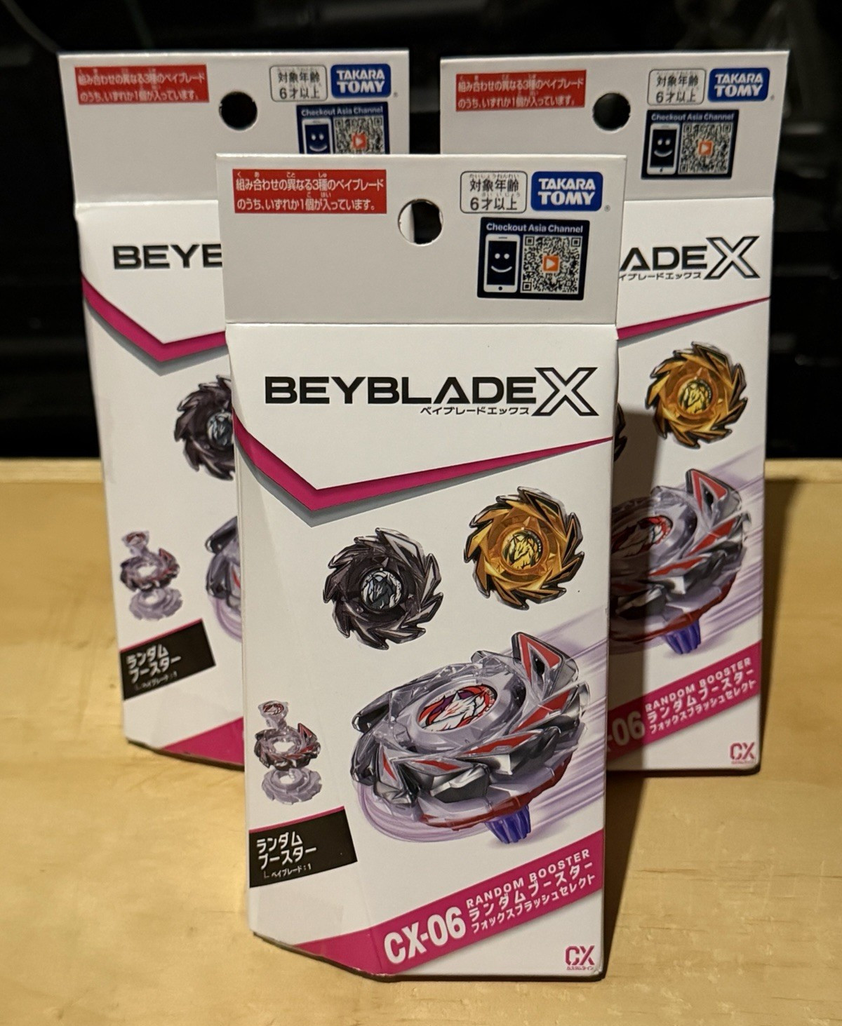 TAKARA TOMY Beyblade X CX-06 Random Booster Fox Brush – Single