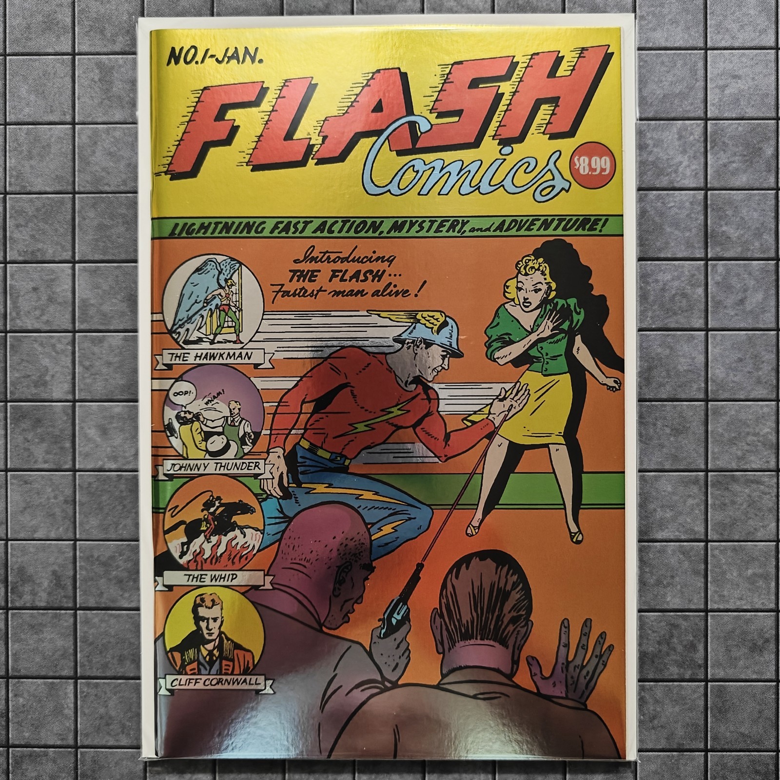 Flash Comics #1 – (2024 Facsimile Foil Variant) – UNREAD NM