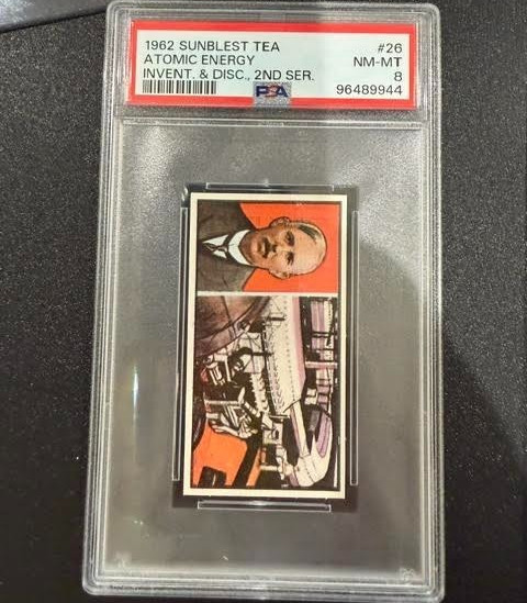 1960 Inventors & Inventions – Albert Einstein #26 – PSA 8 NM/MT SUNBURST TEA