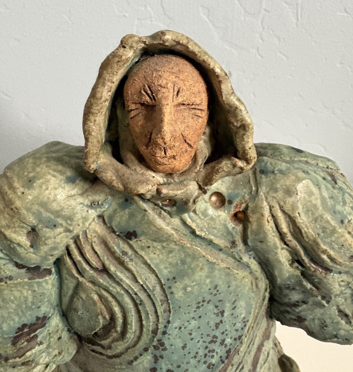 Figurative Art Ceramic Sculpture Studio Artist Signed – Shaman Man w/ Cloak
