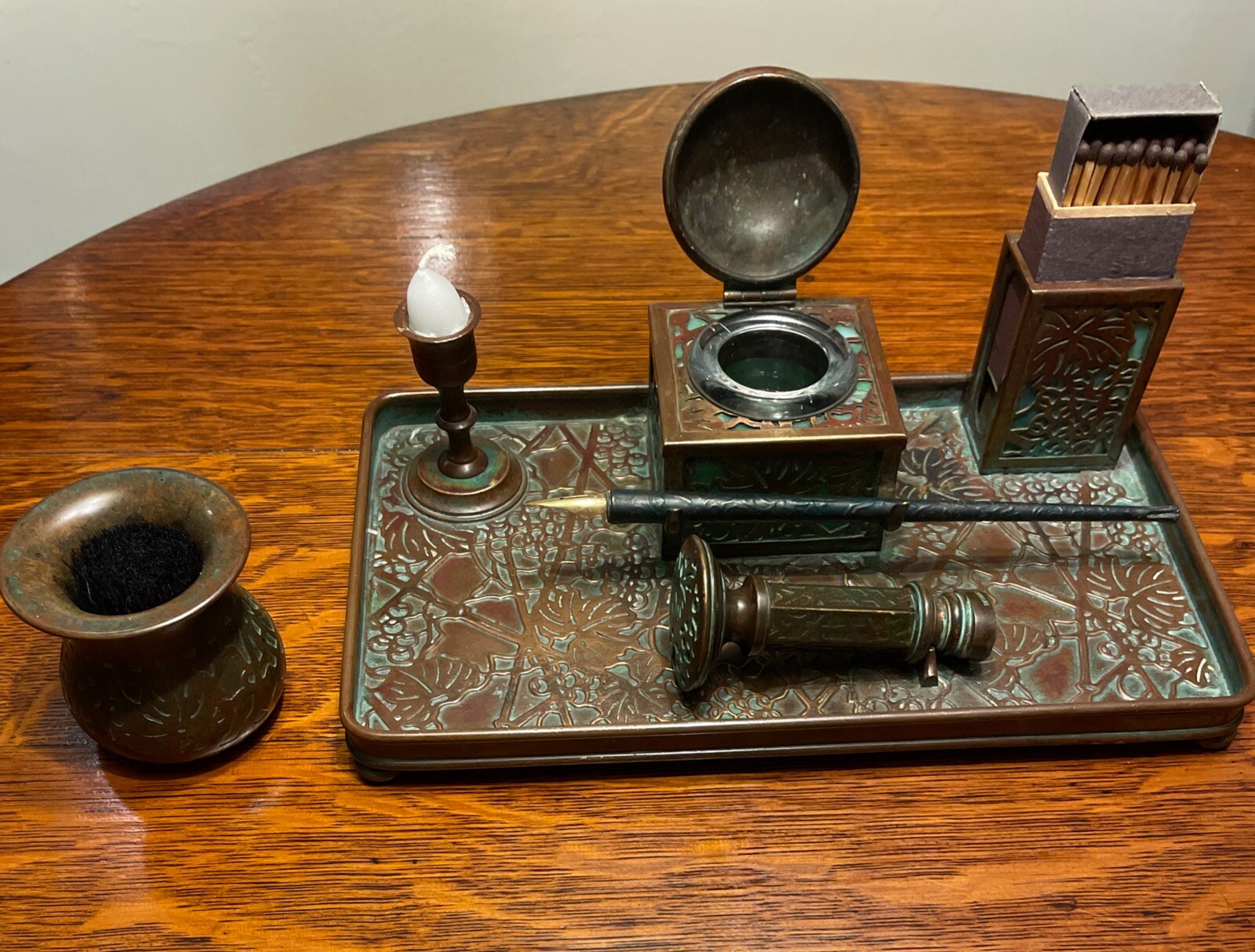 Tiffany Studios Grapevine Portable Desk Set:#7 for Rarity in “Tiffany Desk Sets”