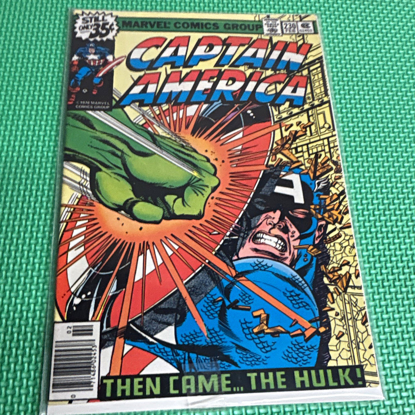 Marvel Comics Captain America #230 (1978) Hulk Roger McKenzie Sal Buscema