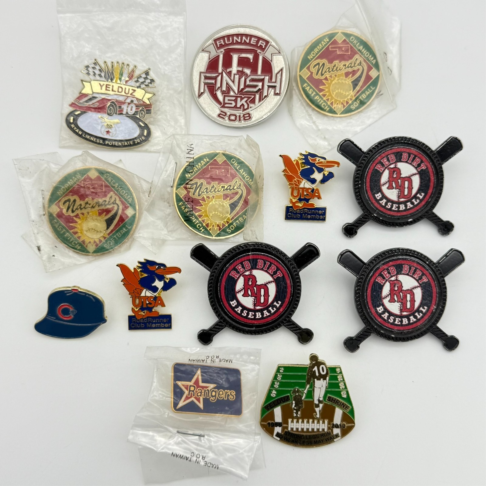 Lot of 13 Mixed Sports / Running Pins, Softball, Runners, Rangers, Baseball