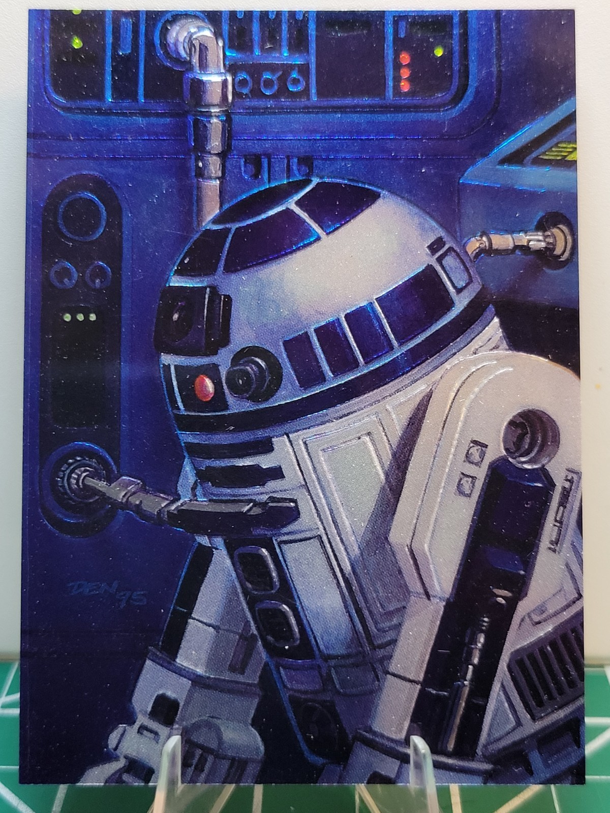 1996 Topps Star Wars Finest All Chromium R2-D2 Card #83