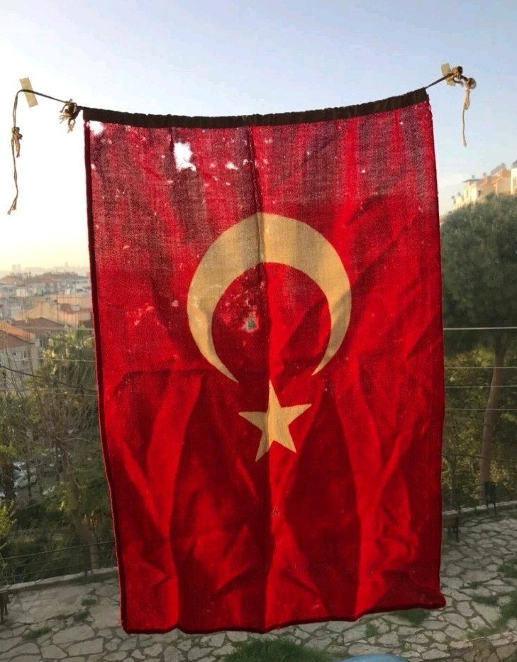 Turkish flag, wool, antique original.