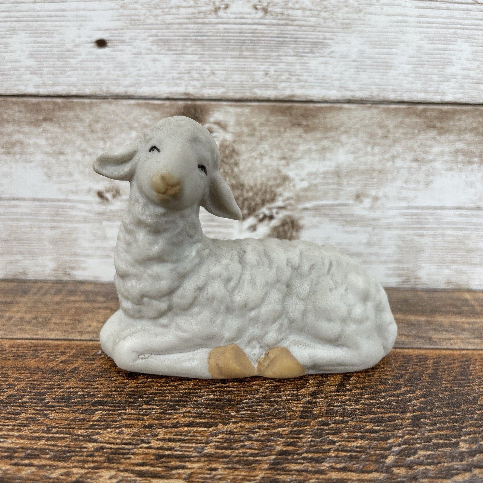 Kirkland Signature Nativity Lamb Replacement Christmas Porcelain Figurine 75177