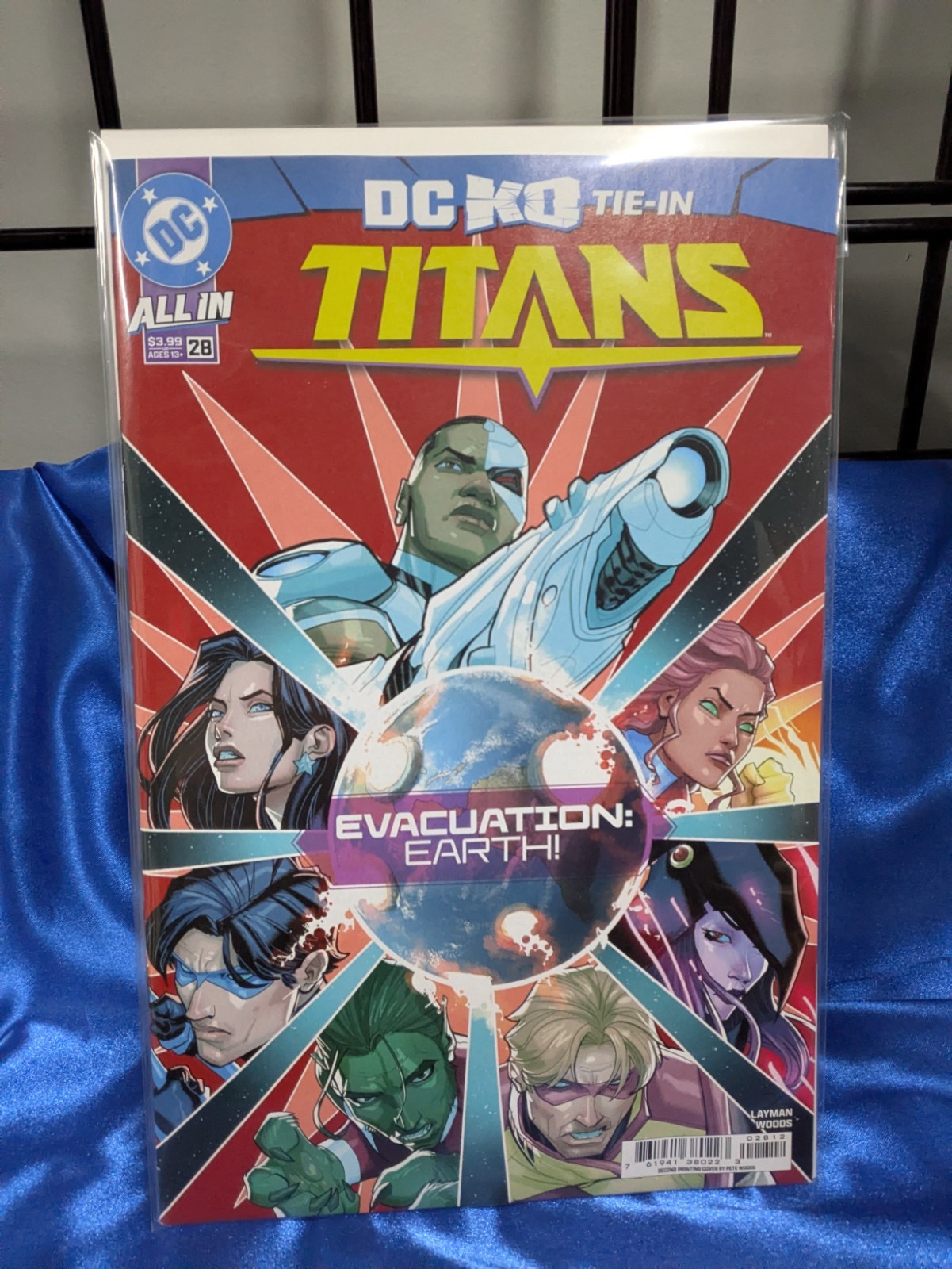 Titans #28 Second Printing DC Comics. We Combine. We Pack Well.