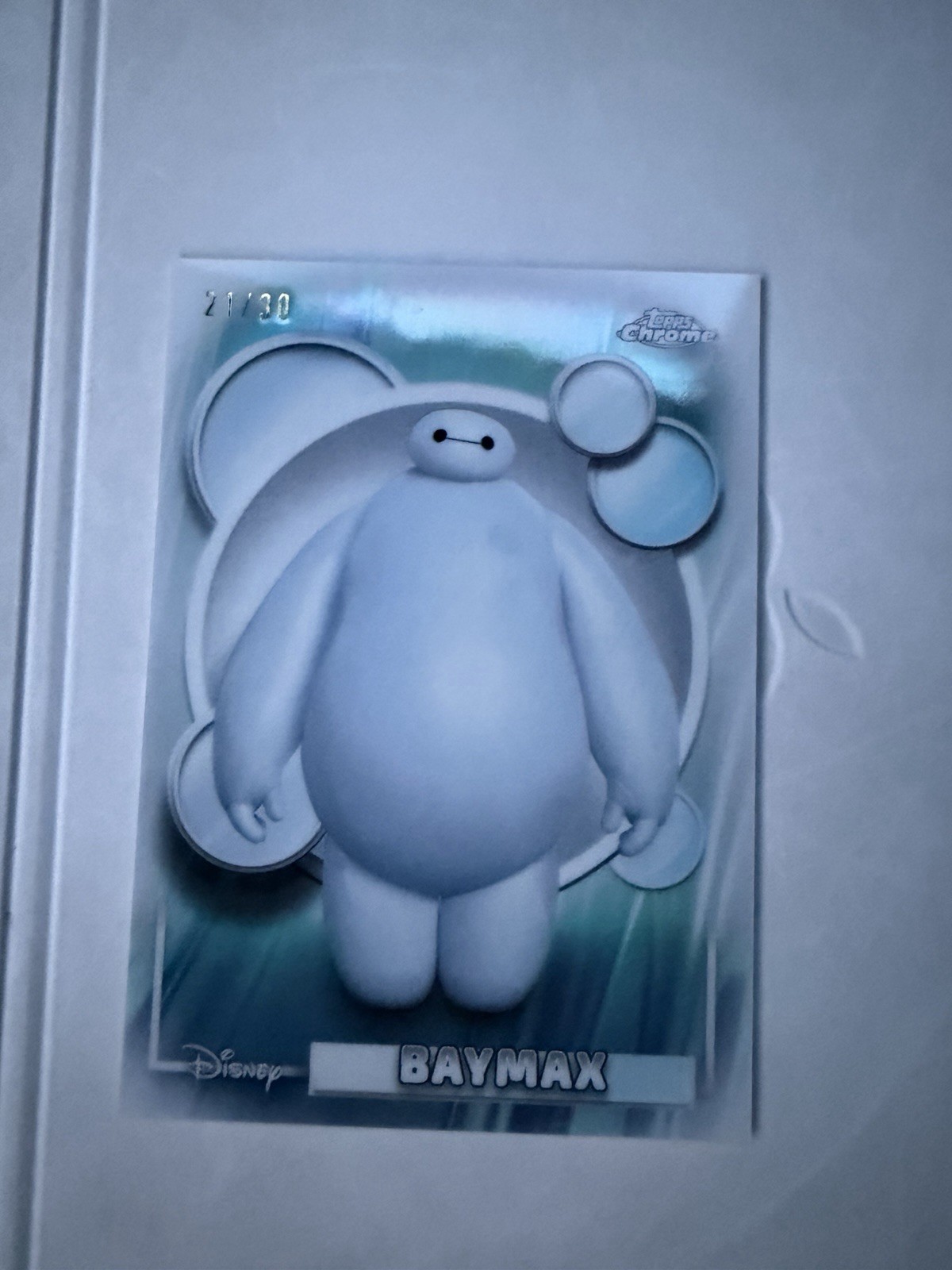 2026 Topps Chrome Disney Bay Max #143 Pearl Refractor 21/30 CLEAN