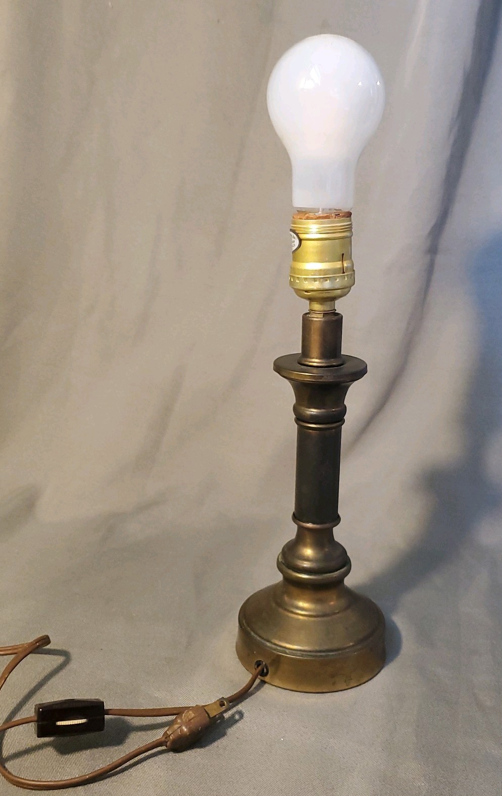 Underwriters Laboratories Inc. Vintage Brass Lamp, 10 In. X 3.5 In. Works Great