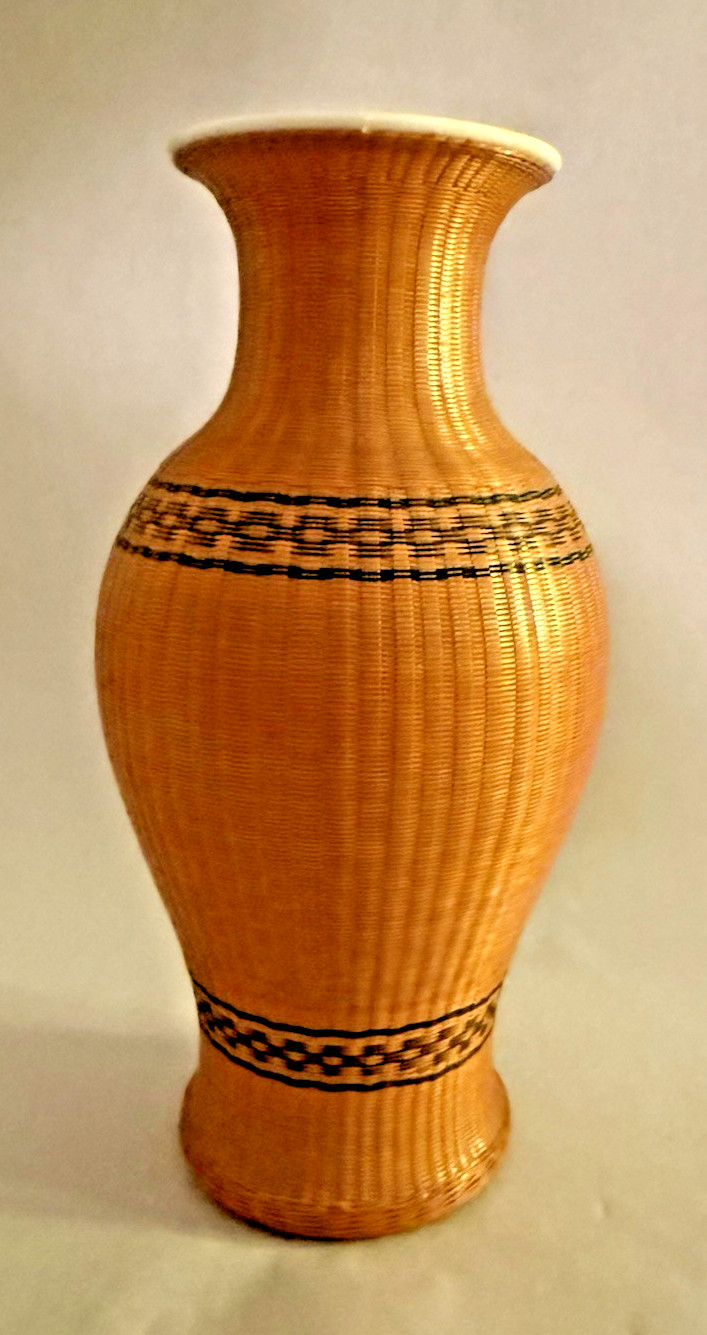 Chinese Blanc De Chine Handcrafted Vtg Woven Bamboo Covered Porcelain Vase 6.5in