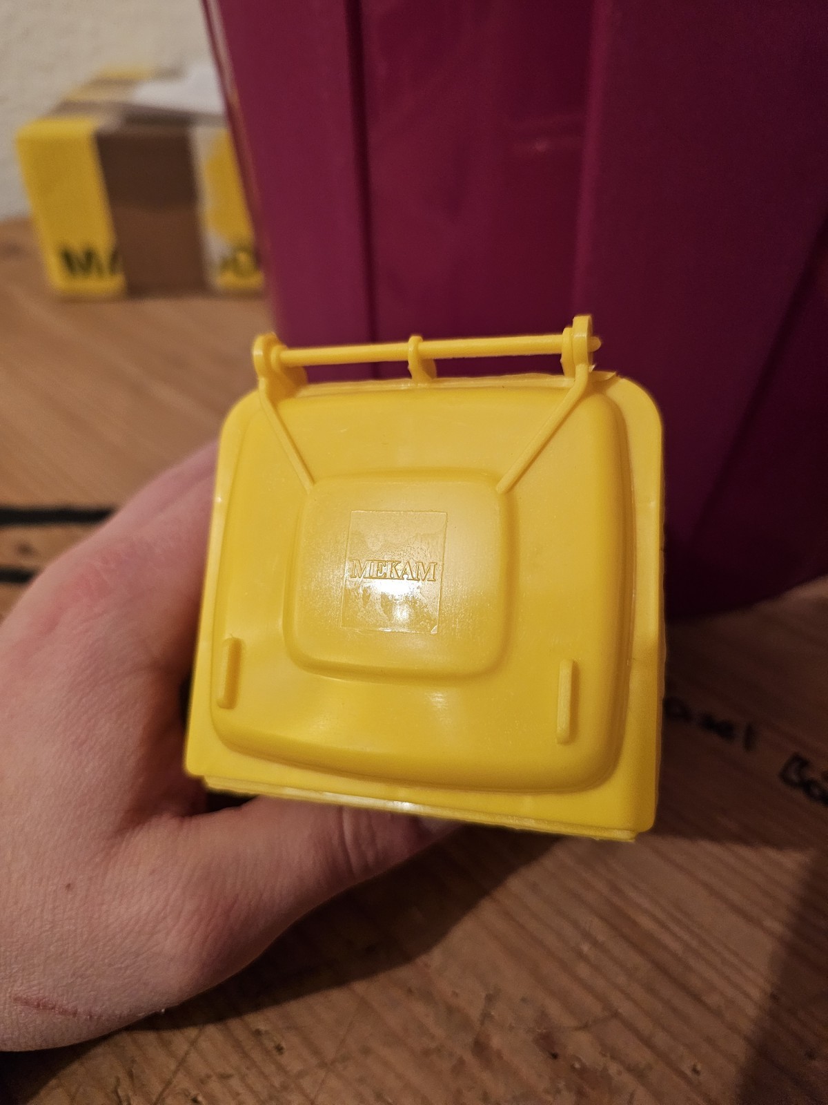 Otto Mekam Mini Split Bin with Divider, Miniature Dustbin