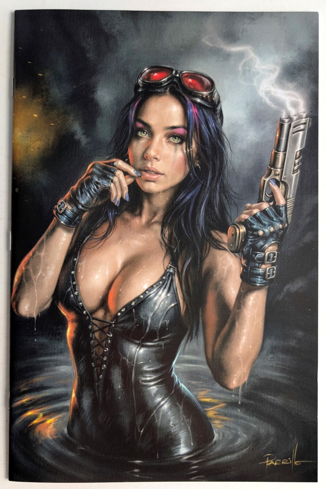 🔥GUN HONEY DOUBLES DOWN #1 LUCIO PARRILLO VIRGIN VARIANT ltd 400 NM+🔥
