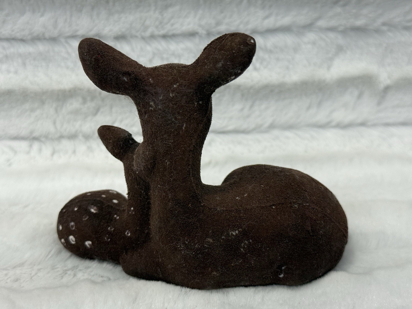 Vintage SC Flocked Doe With Fawn Deer Figurine