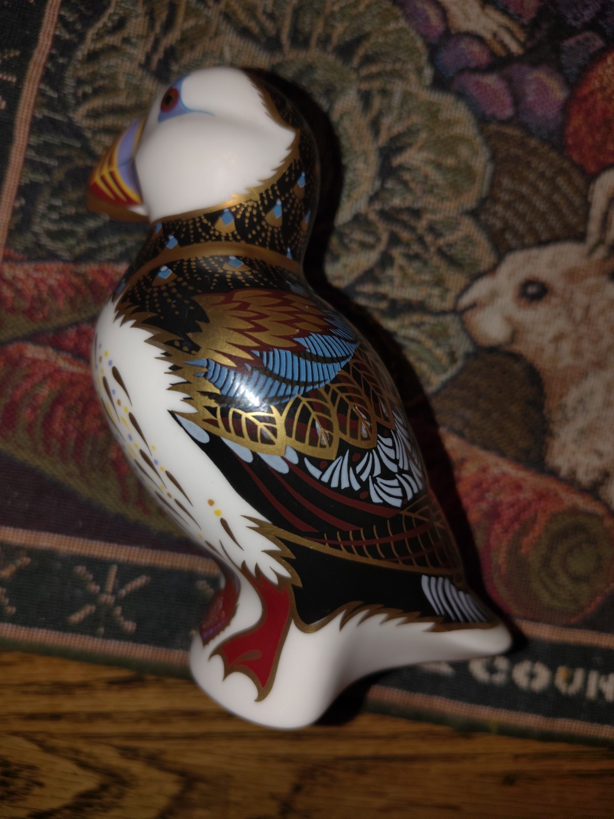 vintage royal crown puffin