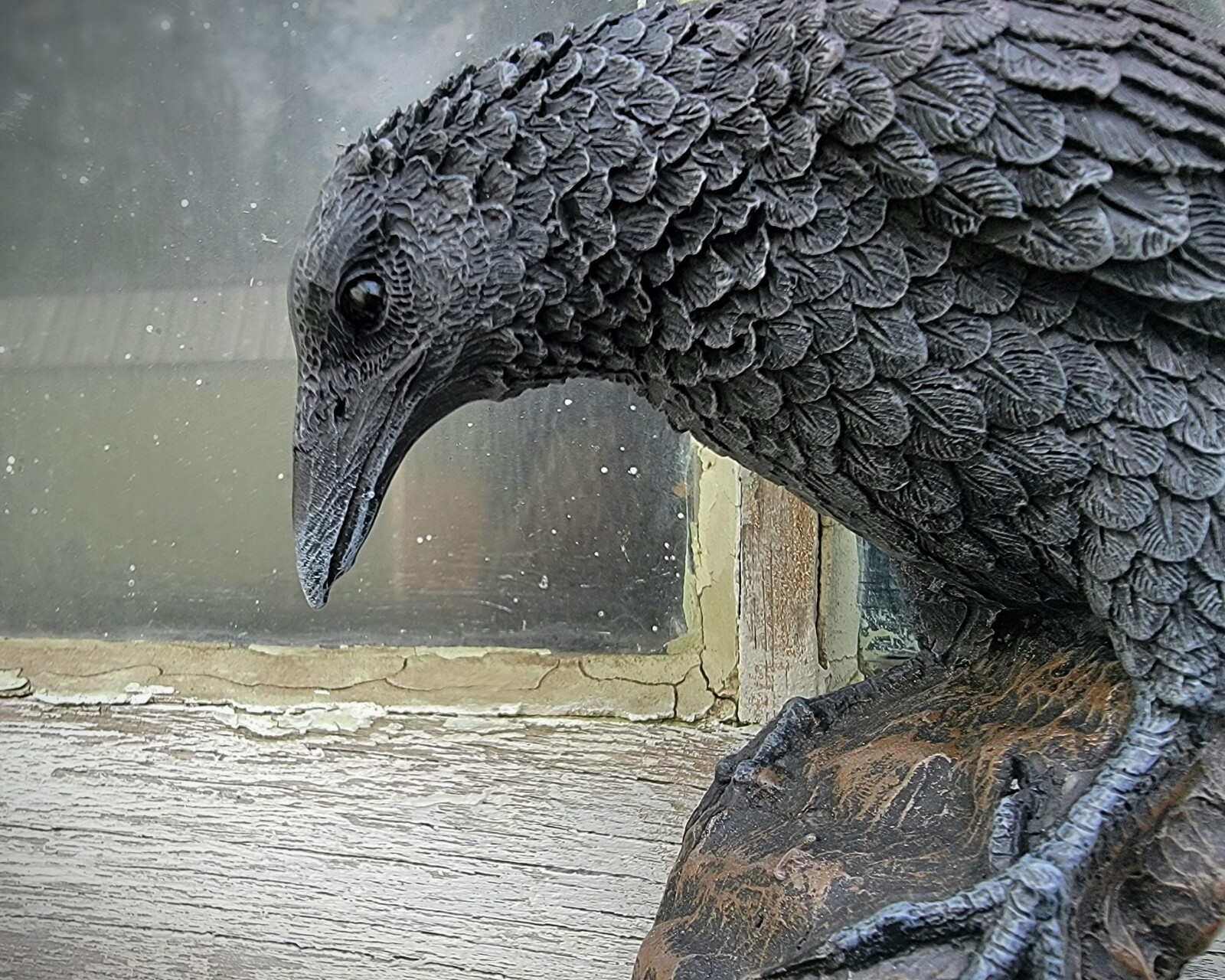 Raven Statue, Gothic Decor, Crow Statue, Bird Decoration
