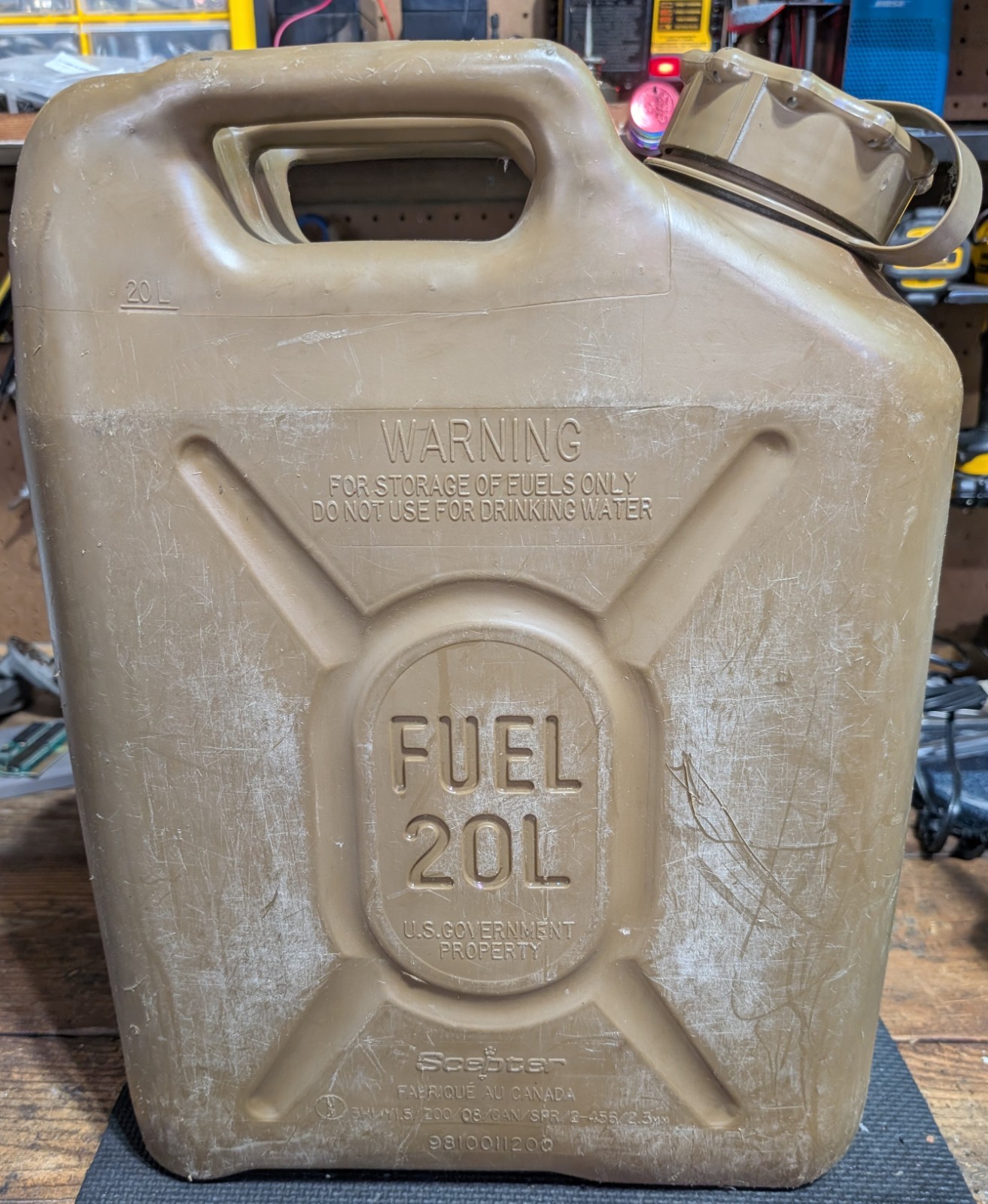 Genuine Scepter Olive Drab Military Fuel/Diesel Can MFC 5 Gallon 20 L US Govt.