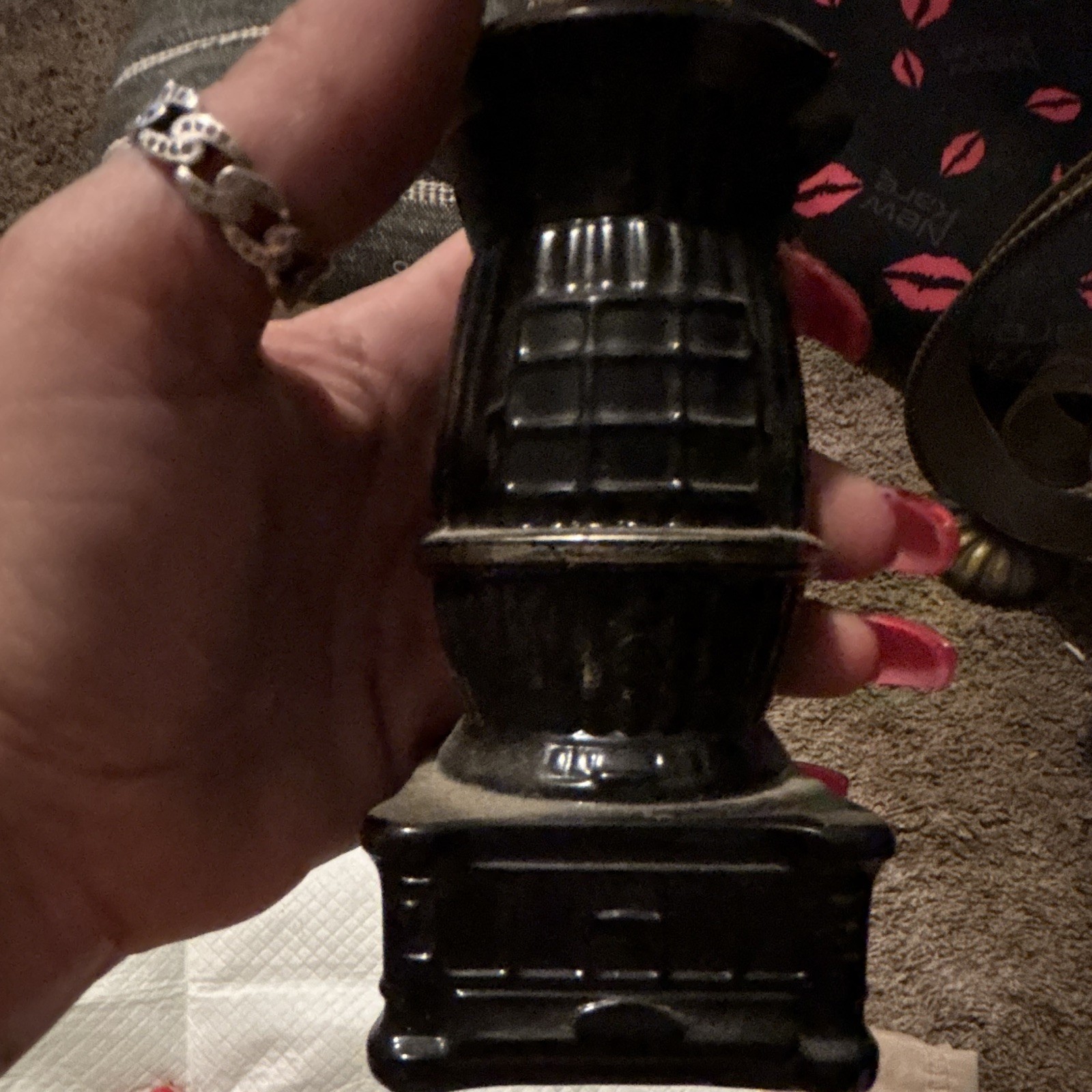 Avon Pot-Belly Stove After Shave Bottle 5 fl oz Black Glass 1970s