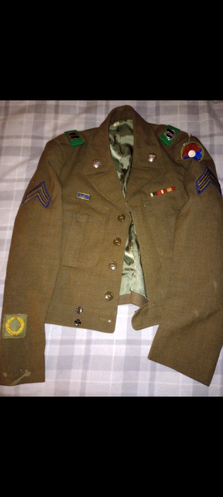 Korean War Military Uniform Jacket with Insignia Original Korea 1950-53