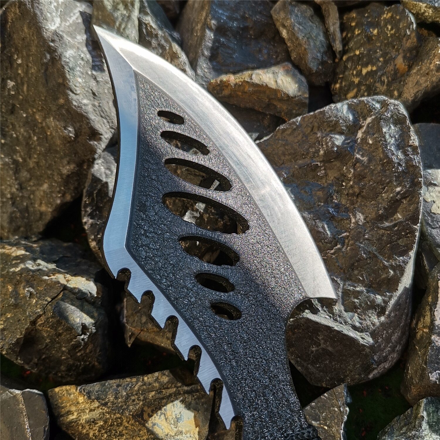 Exquisite Field Combat Universal Binding Handle for Self Defense Sharp Axe Tool