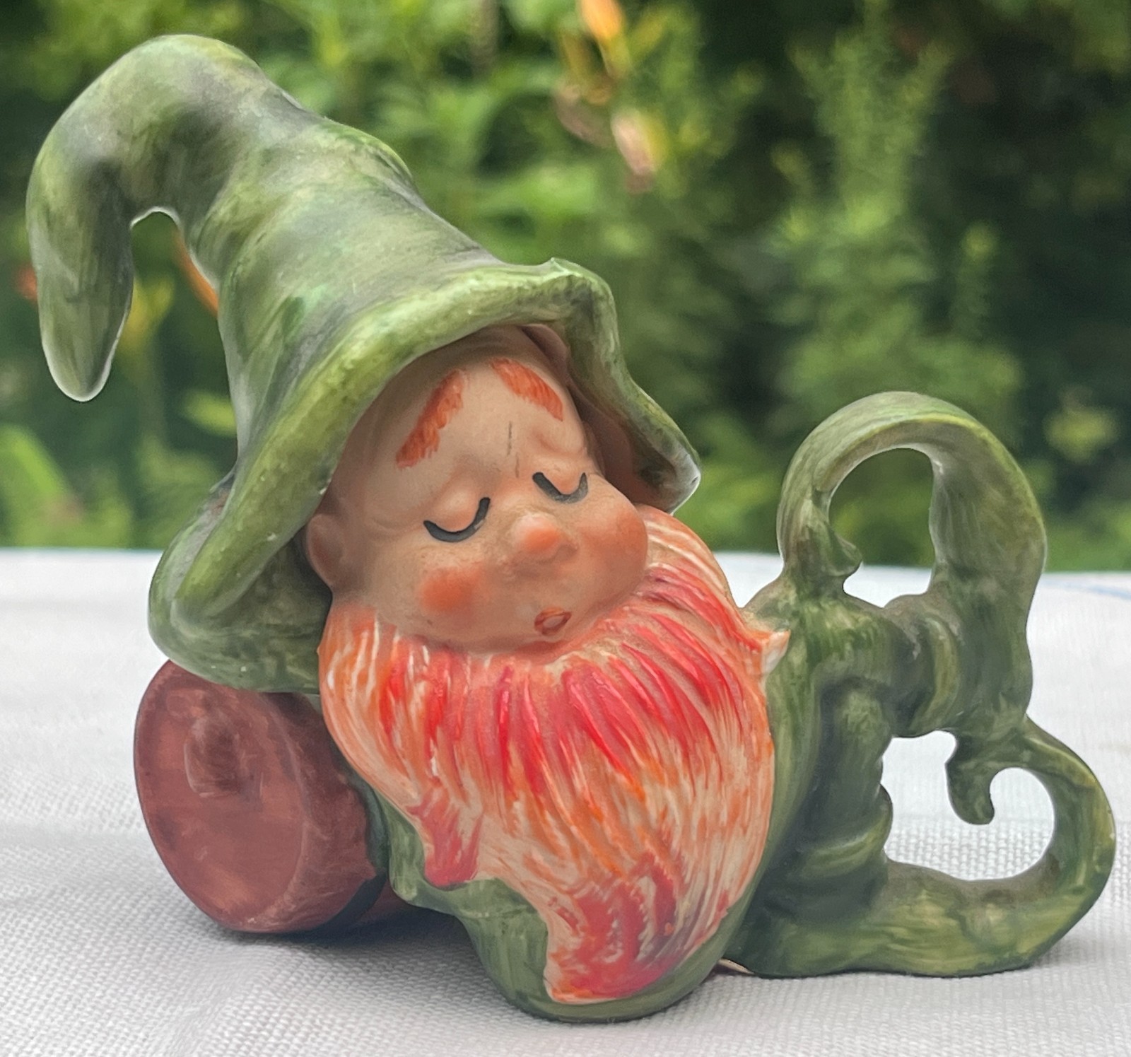 Vintage Lefton Leprechaun Sleeping on Keg/Barrel Elf Pixie St Patrick’s Day 3522
