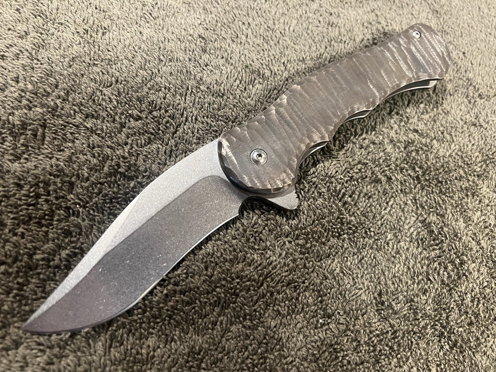 Matt Cucchiara Custom Carved Flipper VG10 Steel – NEW