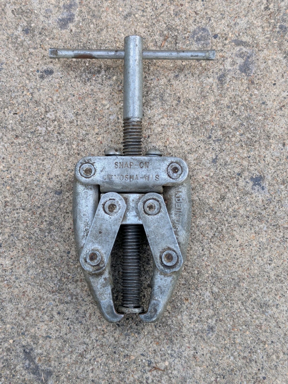 Vintage Snap-On CG-30 Small Bearing & Battery Cable Terminal Puller 🔥🔥🔥