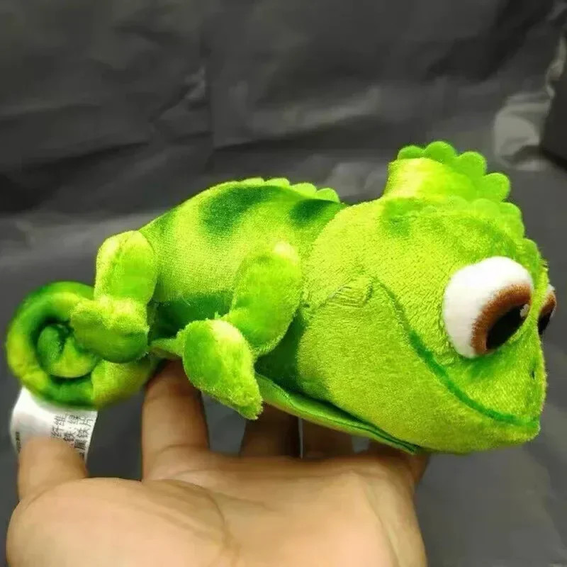 Disney Tangled Pascal Shoulder Stuffed Animal Magnetic Chameleon | Free Shipping