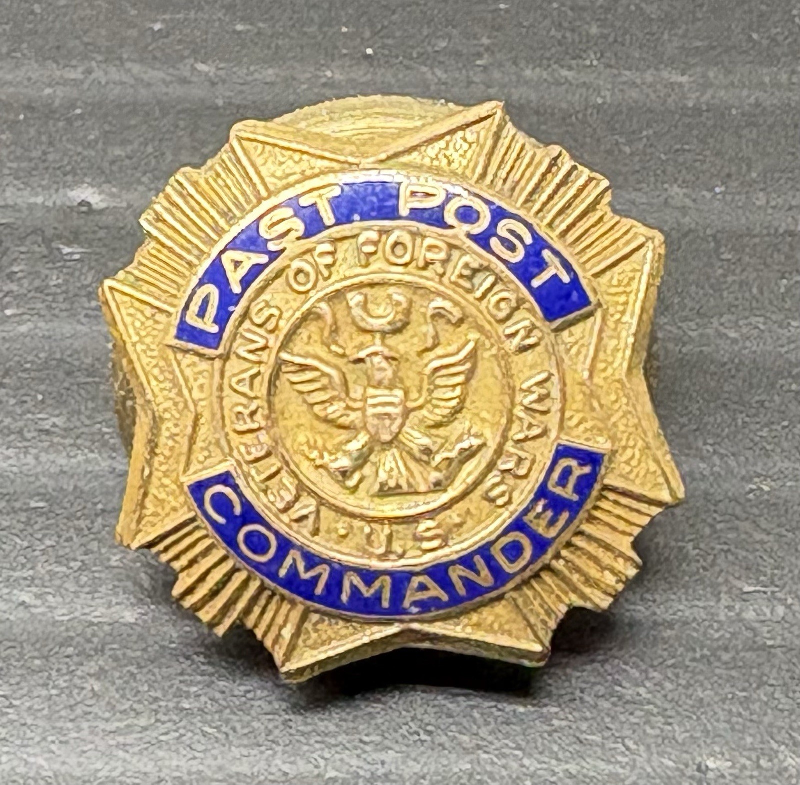 VFW LGB 1/20 10k Gold-Filled Past Post Commander Lapel Pin Veterans Foreign Wars